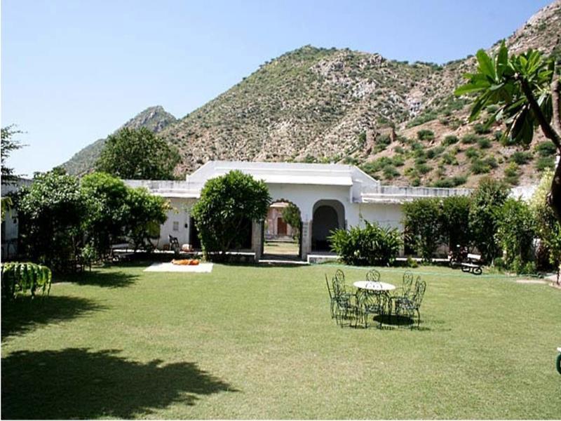 Rajmahal Palace - Kanota Hotels Deoli Luaran gambar