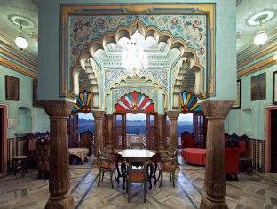 Rajmahal Palace - Kanota Hotels Deoli Luaran gambar